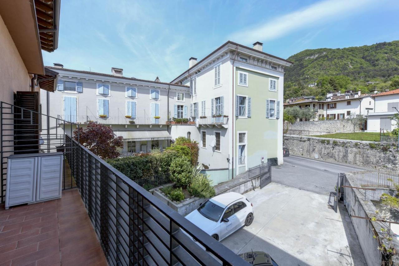 Appartamento Isi Salò Exterior foto