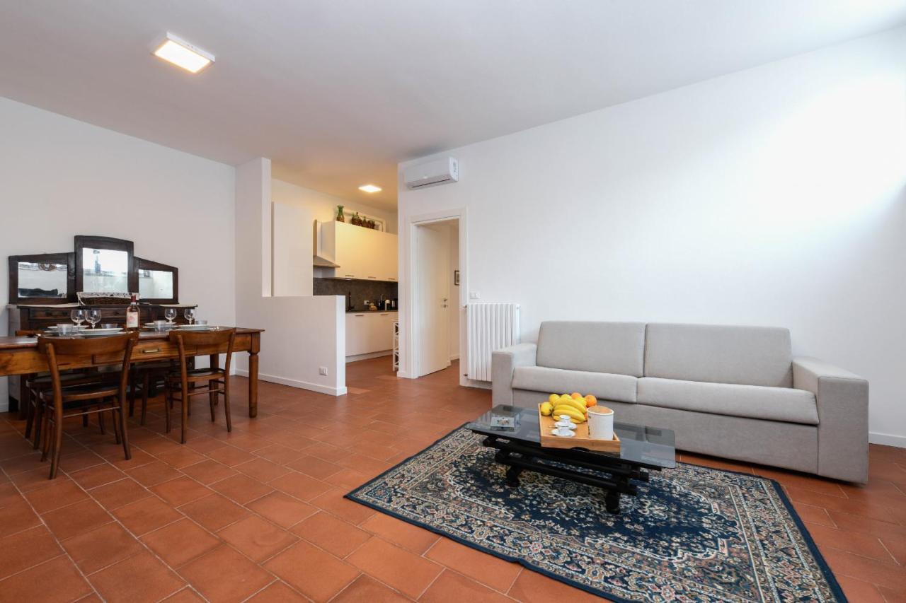 Appartamento Isi Salò Exterior foto