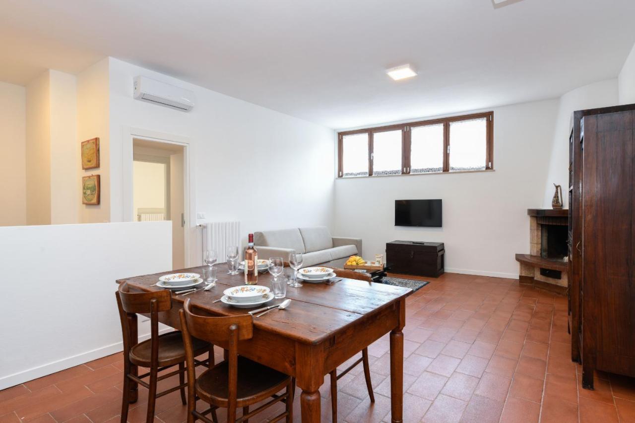 Appartamento Isi Salò Exterior foto